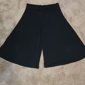 Stylish Black Culottes